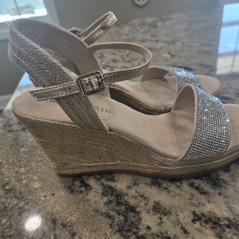 Anne Klein Silver Rhinestone Espadrille Sandals - Gold Straps. - Picture 4 of 6